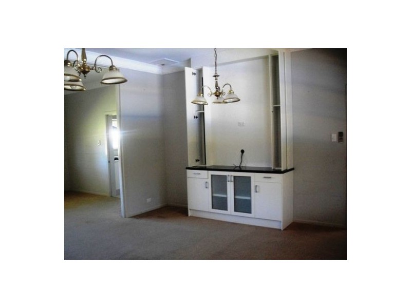 7 Daintree Drive, Urangan QLD 4655