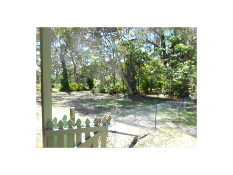 16 Ti Tree Road East, Booral QLD 4655
