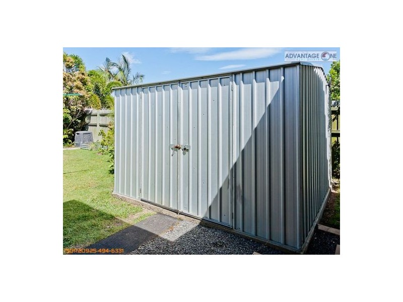 12 EMERALD PARK WAY, Urangan QLD 4655