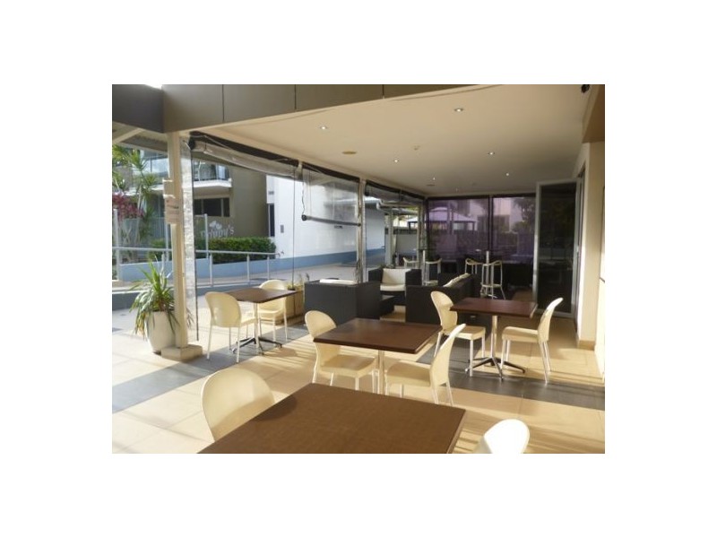 1012 627 Esplanade, Urangan QLD 4655