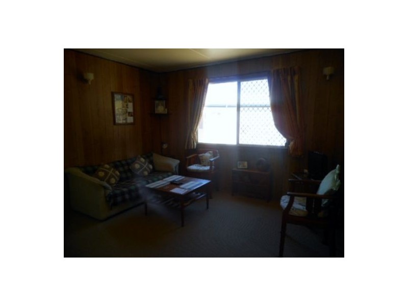 10/208 elizabeth st, Urangan QLD 4655