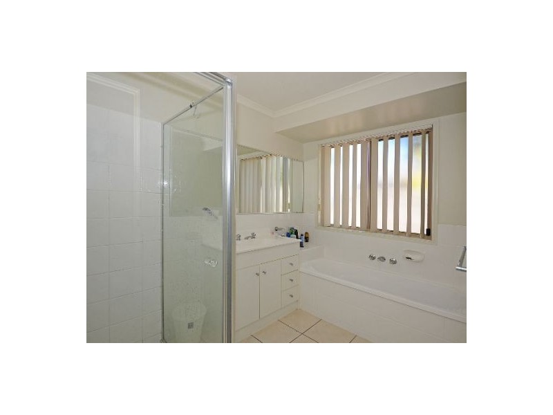 56 Pembridge Circuit, Urraween QLD 4655