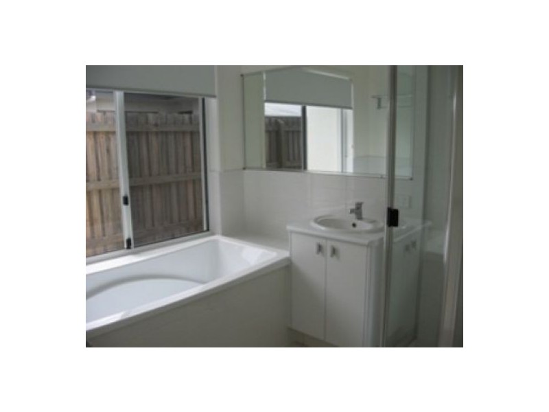 14 FRASER WATERS PDE, Toogoom QLD 4655