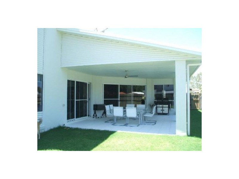 14 FRASER WATERS PDE, Toogoom QLD 4655