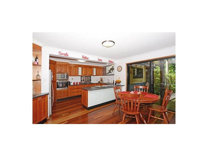 26 FLORA, Dundowran Beach QLD 4655