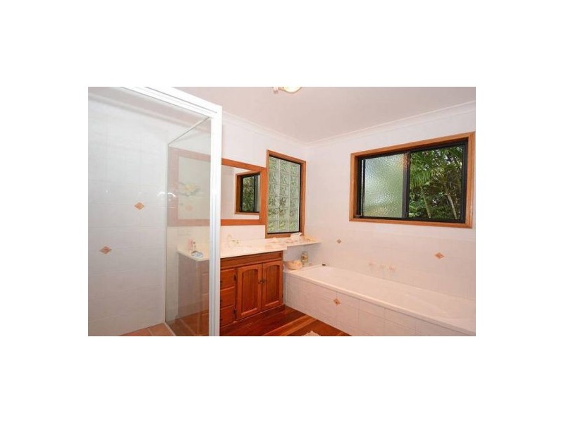 26 FLORA, Dundowran Beach QLD 4655