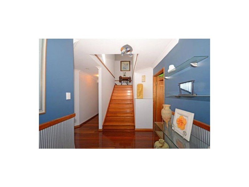 26 FLORA, Dundowran Beach QLD 4655