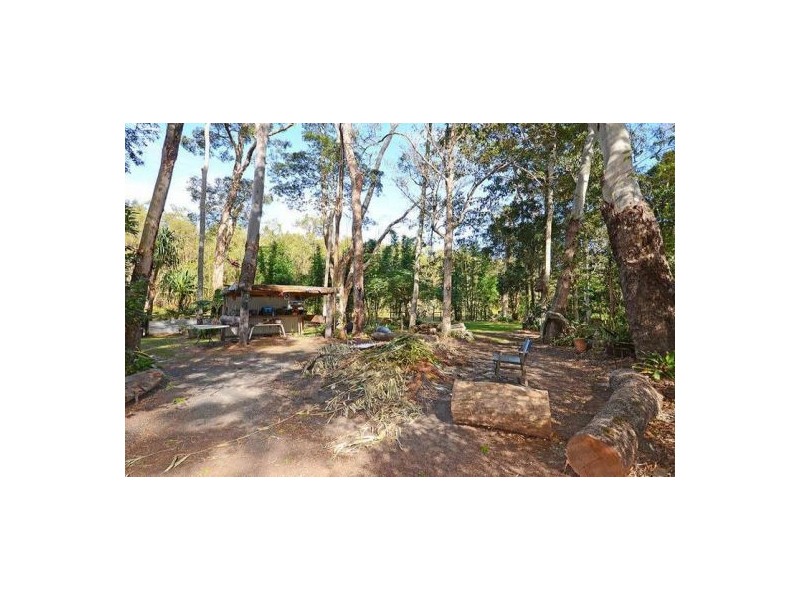 26 FLORA, Dundowran Beach QLD 4655