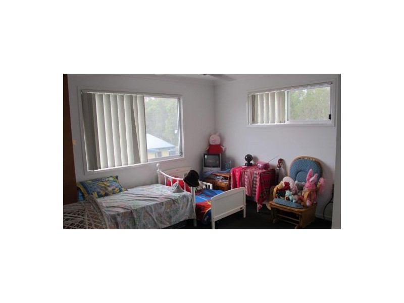 13 BRACKISH CRT, Toogoom QLD 4655