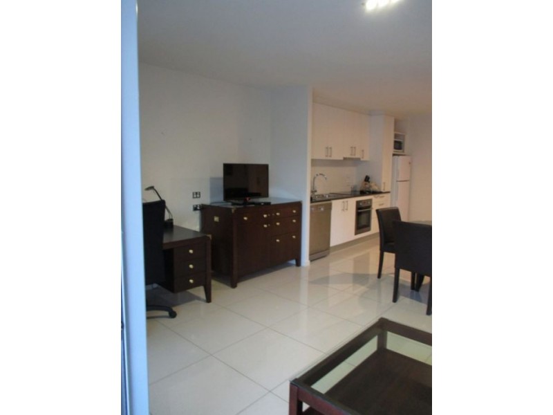 2009/627 Esplanade, Urangan QLD 4655