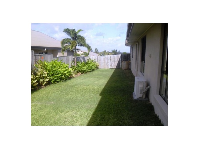 12 Seacrest Drive, Wondunna QLD 4655