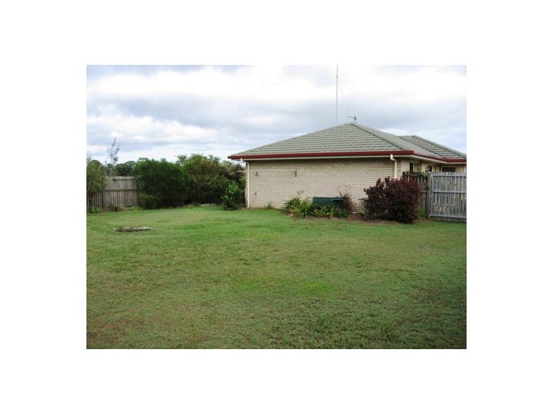 30 ISIS CRT, Eli Waters QLD 4655