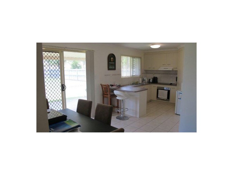 70 BANKSIA ST, Point Vernon QLD 4655