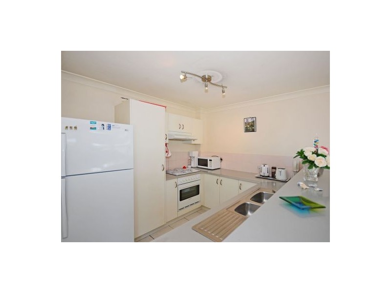 UNIT 11/35 DENMANS CAMP RD, Scarness QLD 4655