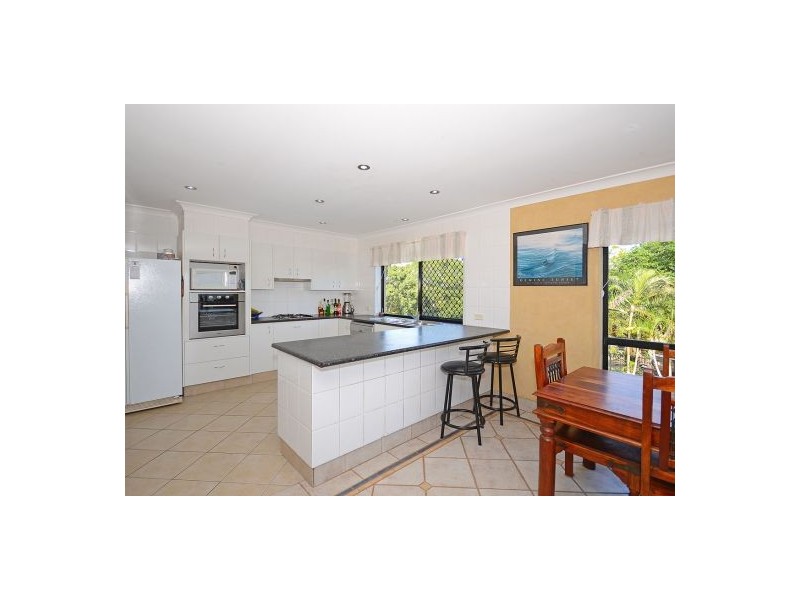 65 PALM WAY, Dundowran Beach QLD 4655
