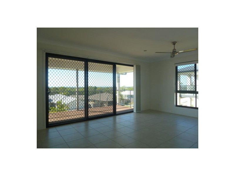 9 Steel Street, Wondunna QLD 4655