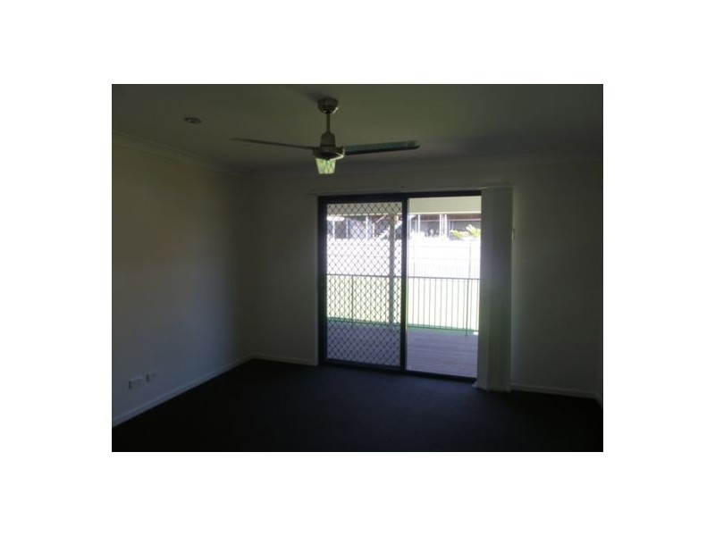 9 Steel Street, Wondunna QLD 4655