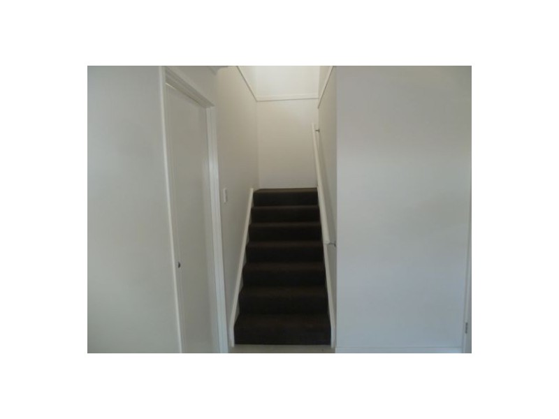 9 Steel Street, Wondunna QLD 4655