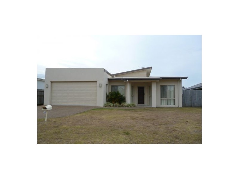 10 HELM ST, Toogoom QLD 4655