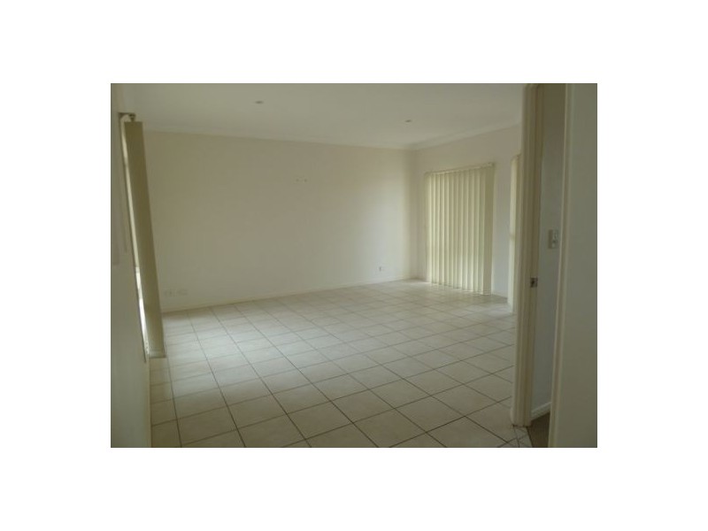 10 HELM ST, Toogoom QLD 4655