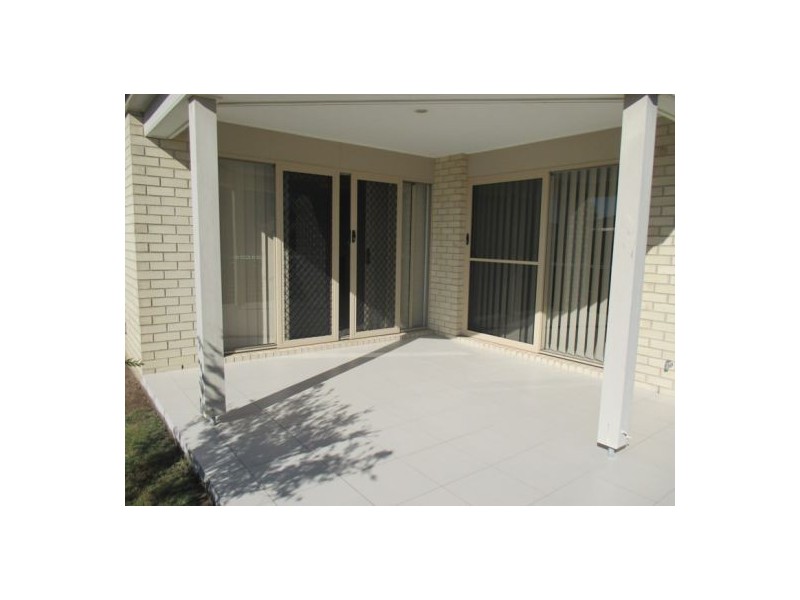 2 Santa Maria, Urraween QLD 4655