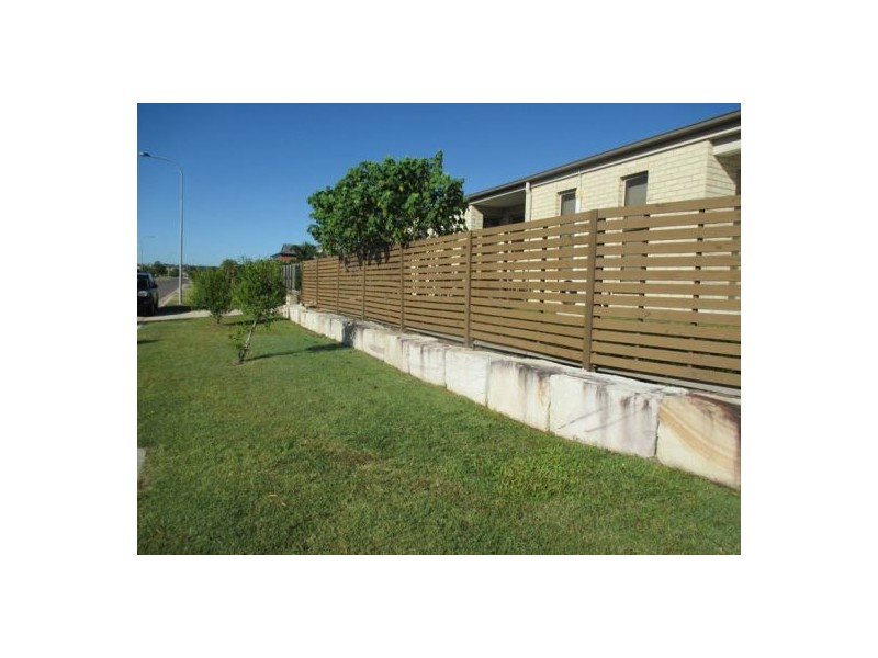 2 Santa Maria, Urraween QLD 4655
