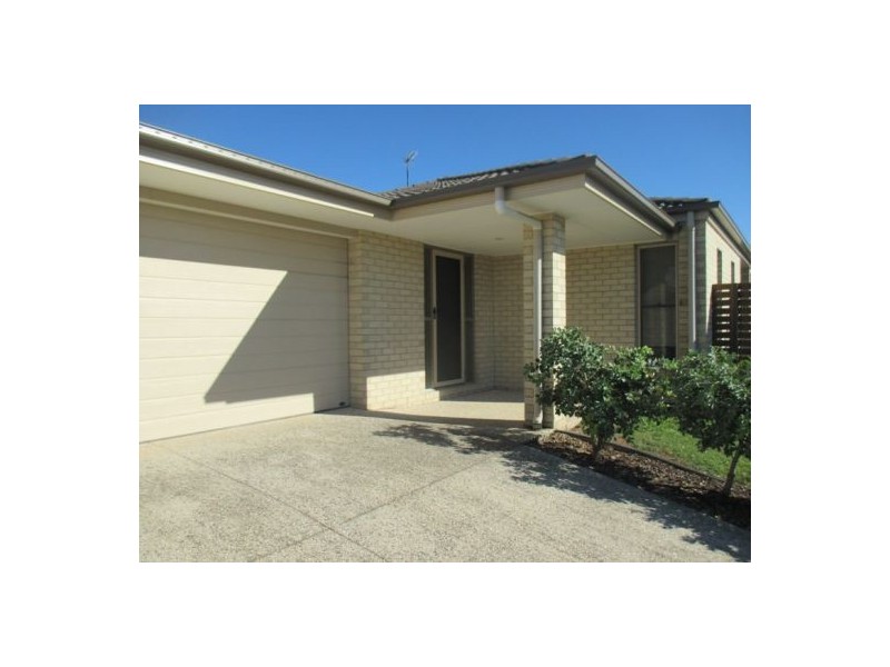 2 Santa Maria, Urraween QLD 4655