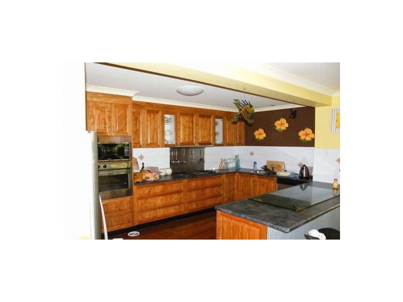 26 Flora Court, Dundowran Beach QLD 4655