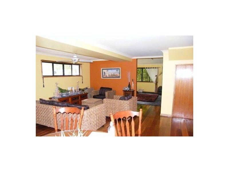 26 Flora Court, Dundowran Beach QLD 4655