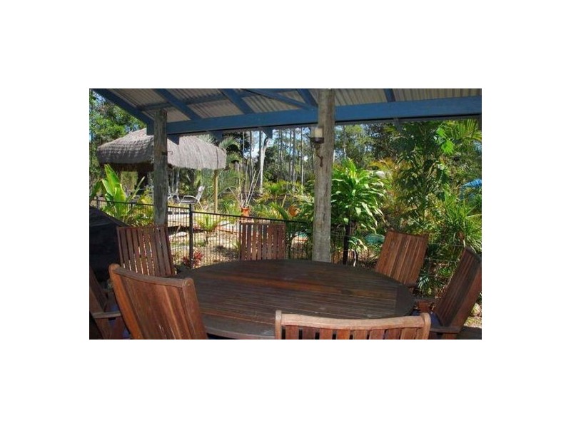 26 Flora Court, Dundowran Beach QLD 4655