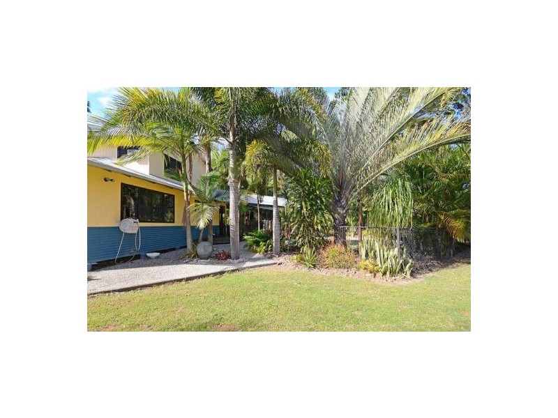 26 Flora Court, Dundowran Beach QLD 4655