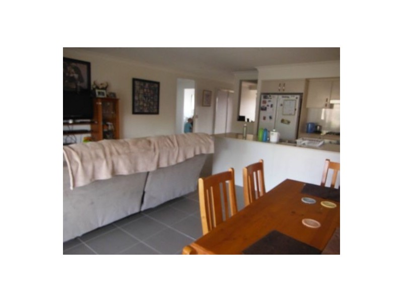 5 Venus Street, Urraween QLD 4655