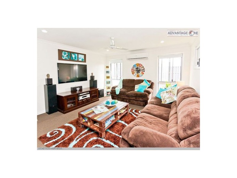 24 Oxley Circuit, Urraween QLD 4655