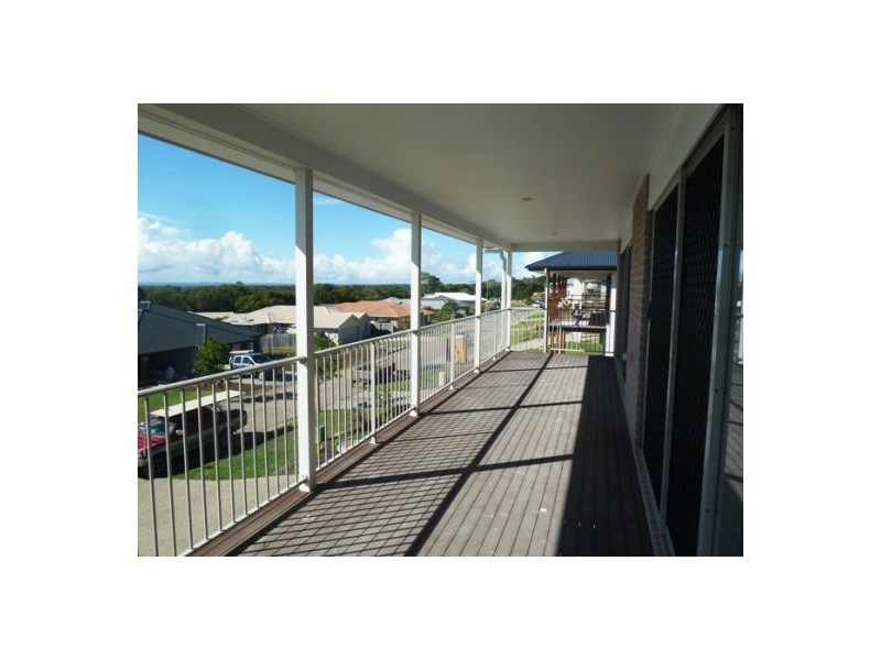 32 Baybridge Drive, Wondunna QLD 4655