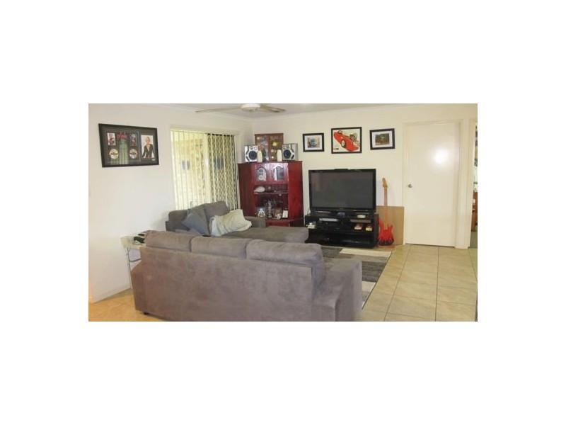 7 BUNYA COURT, Eli Waters QLD 4655