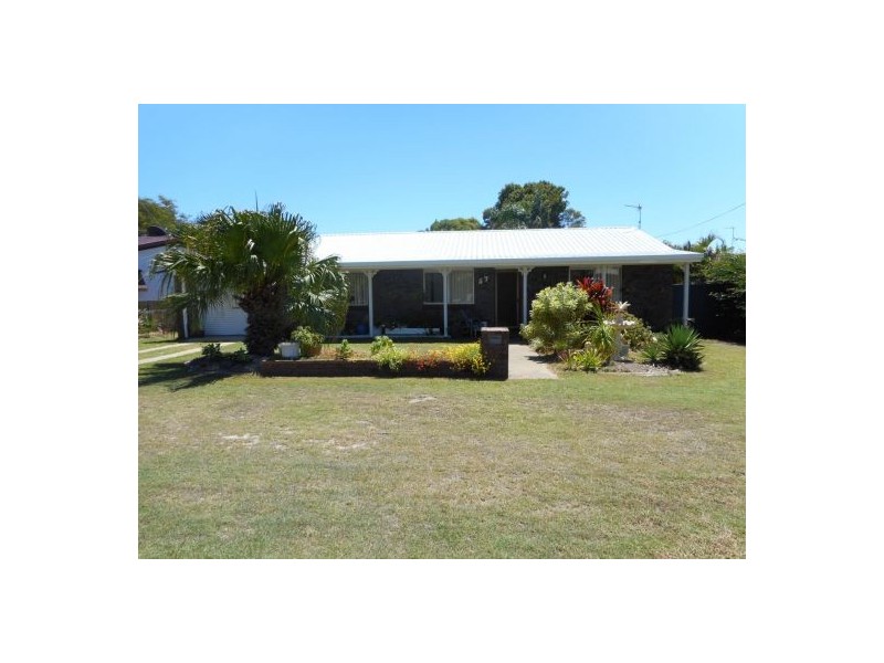 57 Glenray Street, Urangan QLD 4655
