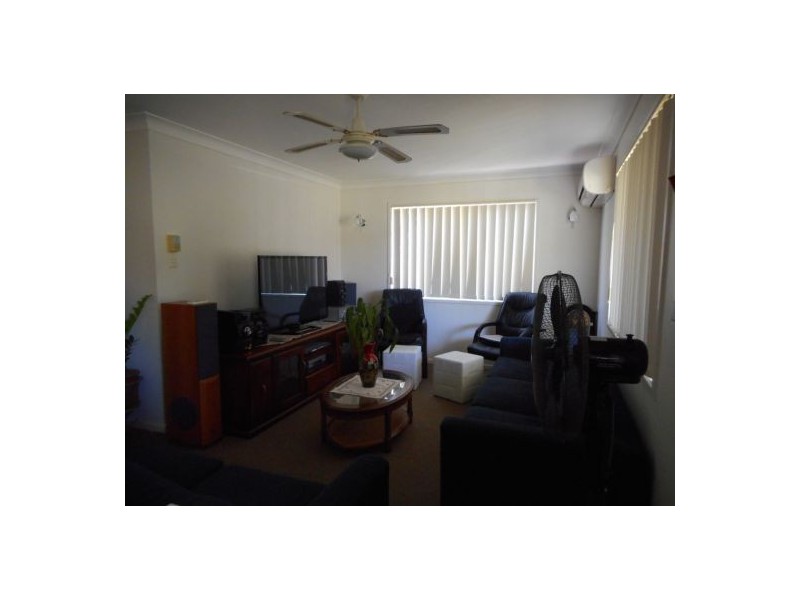 57 Glenray Street, Urangan QLD 4655