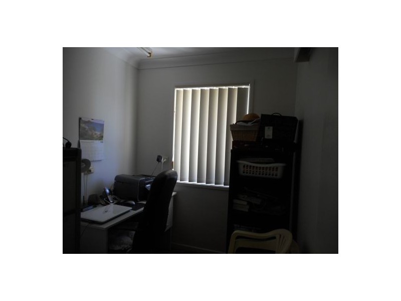 57 Glenray Street, Urangan QLD 4655