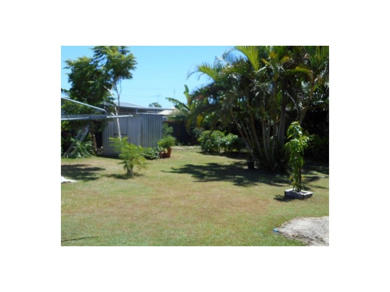 57 Glenray Street, Urangan QLD 4655