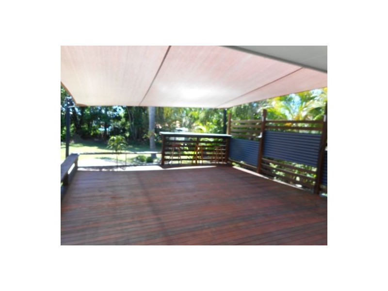 57 Glenray Street, Urangan QLD 4655