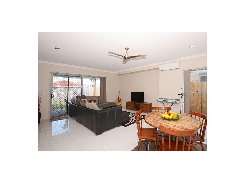 1/103 NISSEN STREET, Urraween QLD 4655