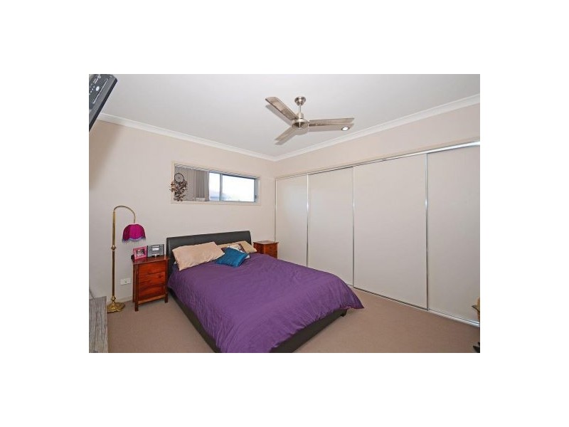 1/103 NISSEN STREET, Urraween QLD 4655