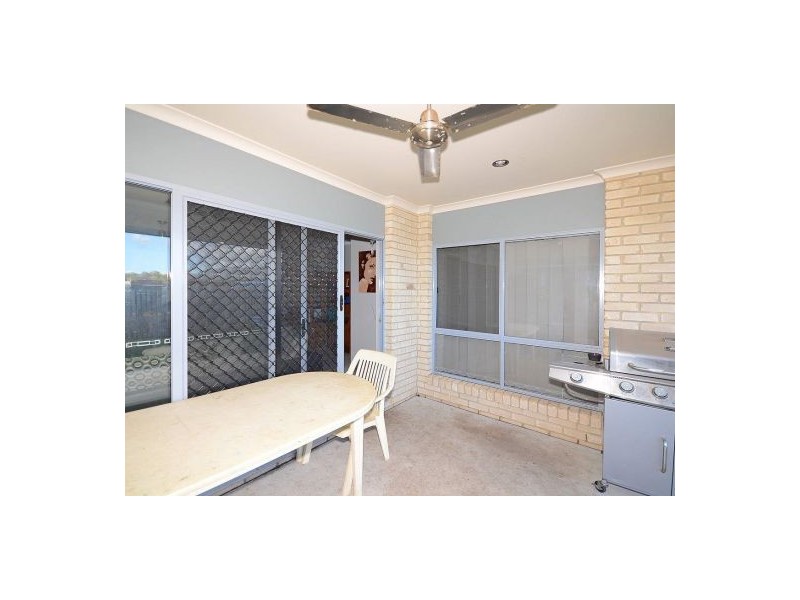 1/103 NISSEN STREET, Urraween QLD 4655