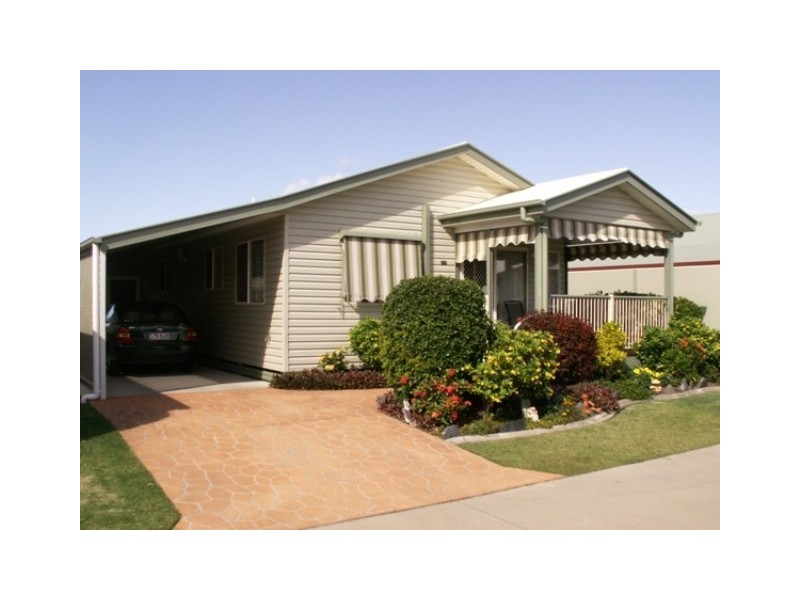 177 Reef St. Golden Shores, Pialba QLD 4655