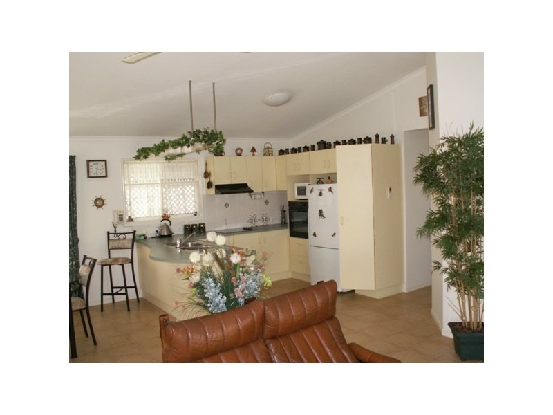 177 Reef St. Golden Shores, Pialba QLD 4655