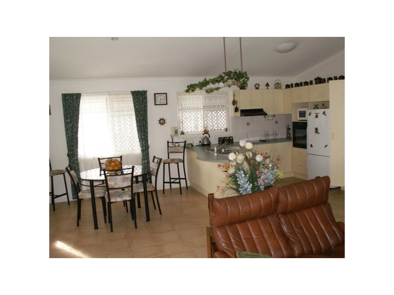 177 Reef St. Golden Shores, Pialba QLD 4655