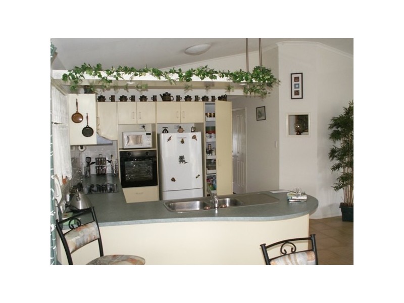 177 Reef St. Golden Shores, Pialba QLD 4655