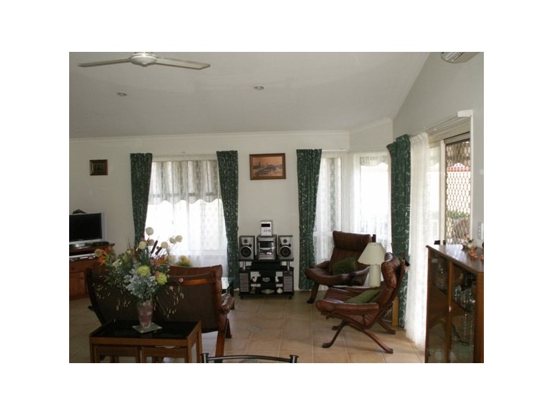 177 Reef St. Golden Shores, Pialba QLD 4655