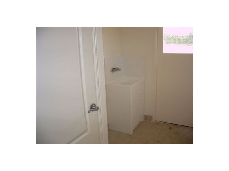 12 Kingston Way, Point Vernon QLD 4655