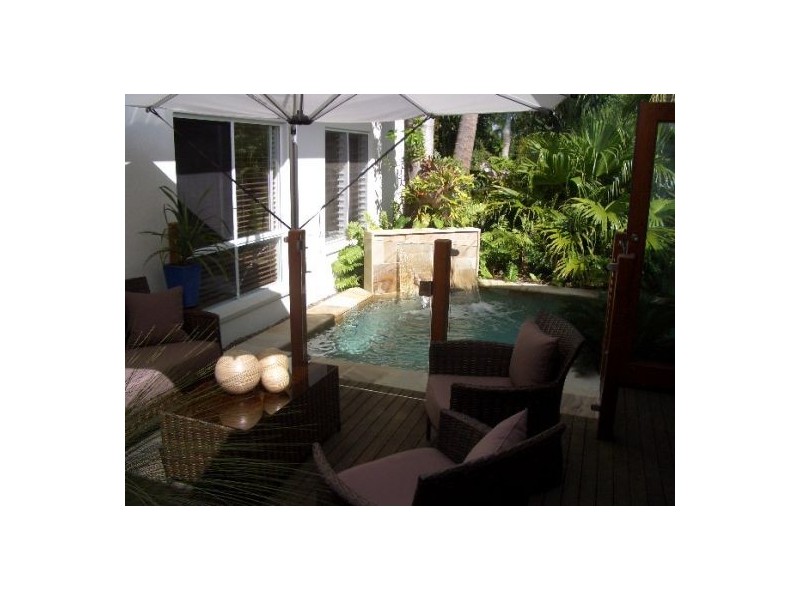 3 Sempfs Road., Dundowran Beach QLD 4655